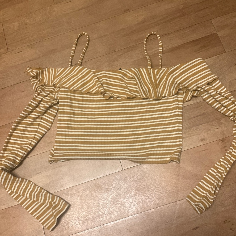 Off the shoulder striped crop top
